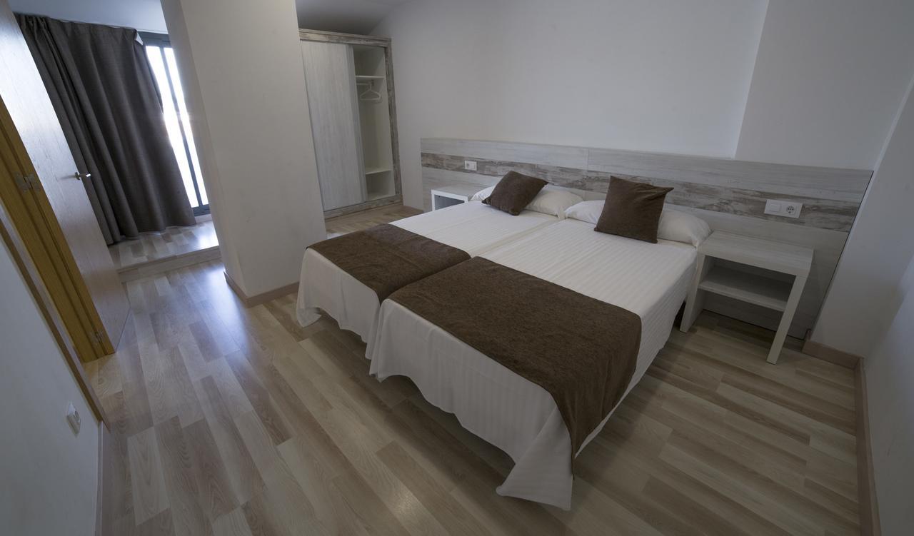 Apartaments Ponent Lloret de Mar Exterior photo
