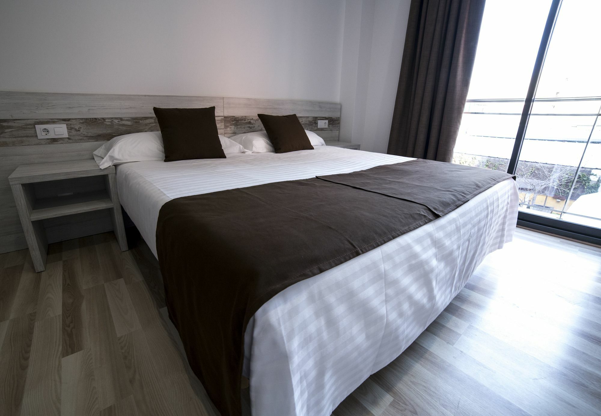 Apartaments Ponent Lloret de Mar Exterior photo